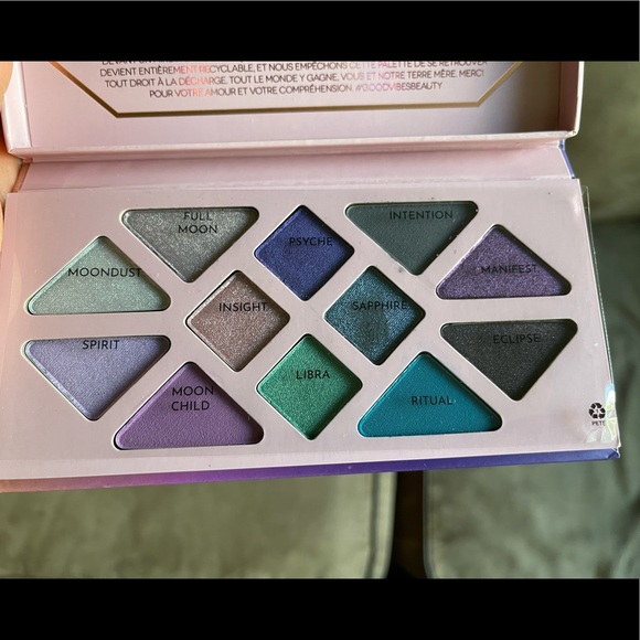 Limited Edition Athr Beauty Moonlight Crystal Eyeshadow Palette Eye Makeup - Picture 4 of 10